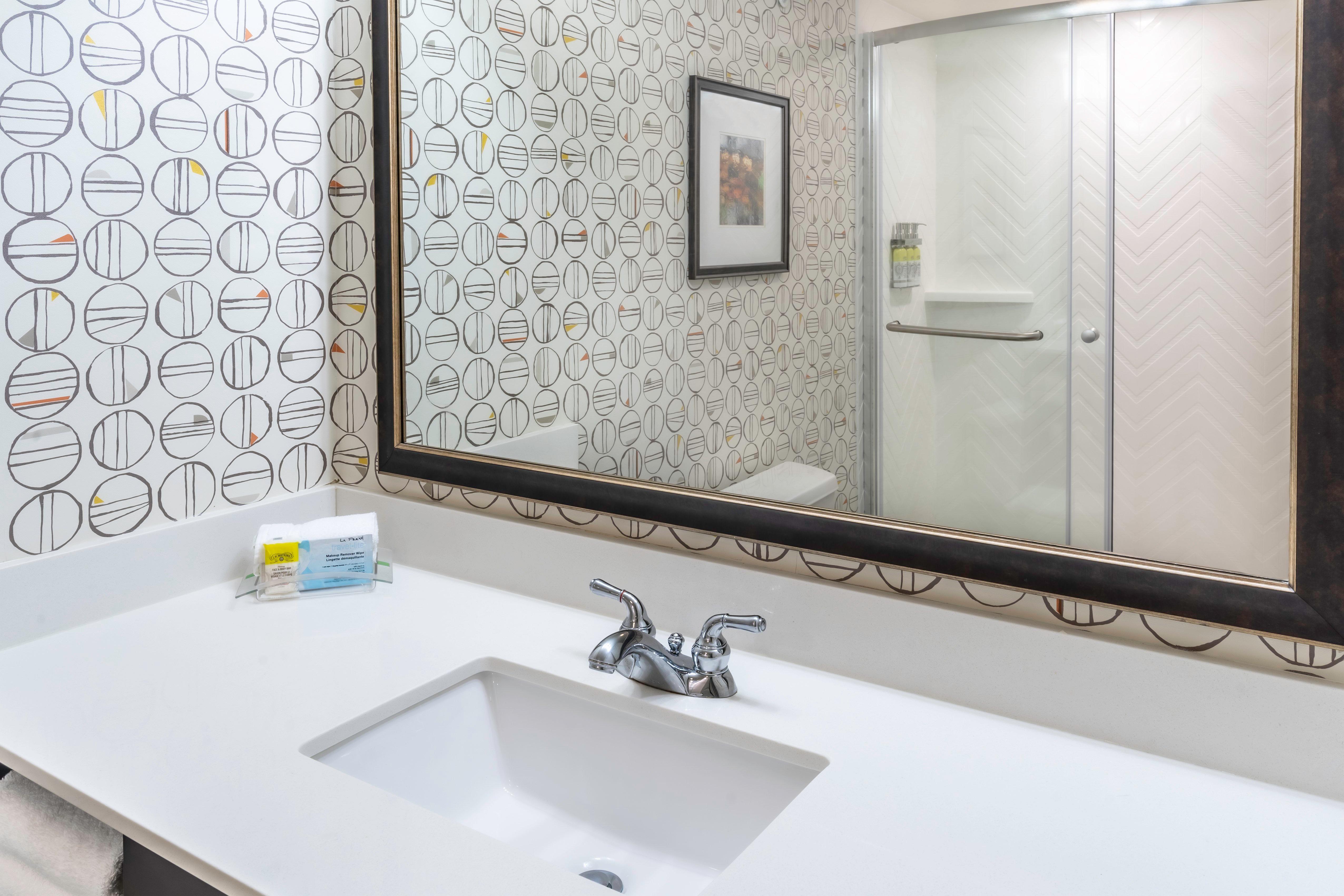 Holiday Inn Milwaukee Airport By Ihg Bagian luar foto